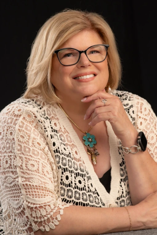 Aimee M. Skillin, Colorado Notary Public and Bilingual Loan Signing Agent based in Lone Tree, CO